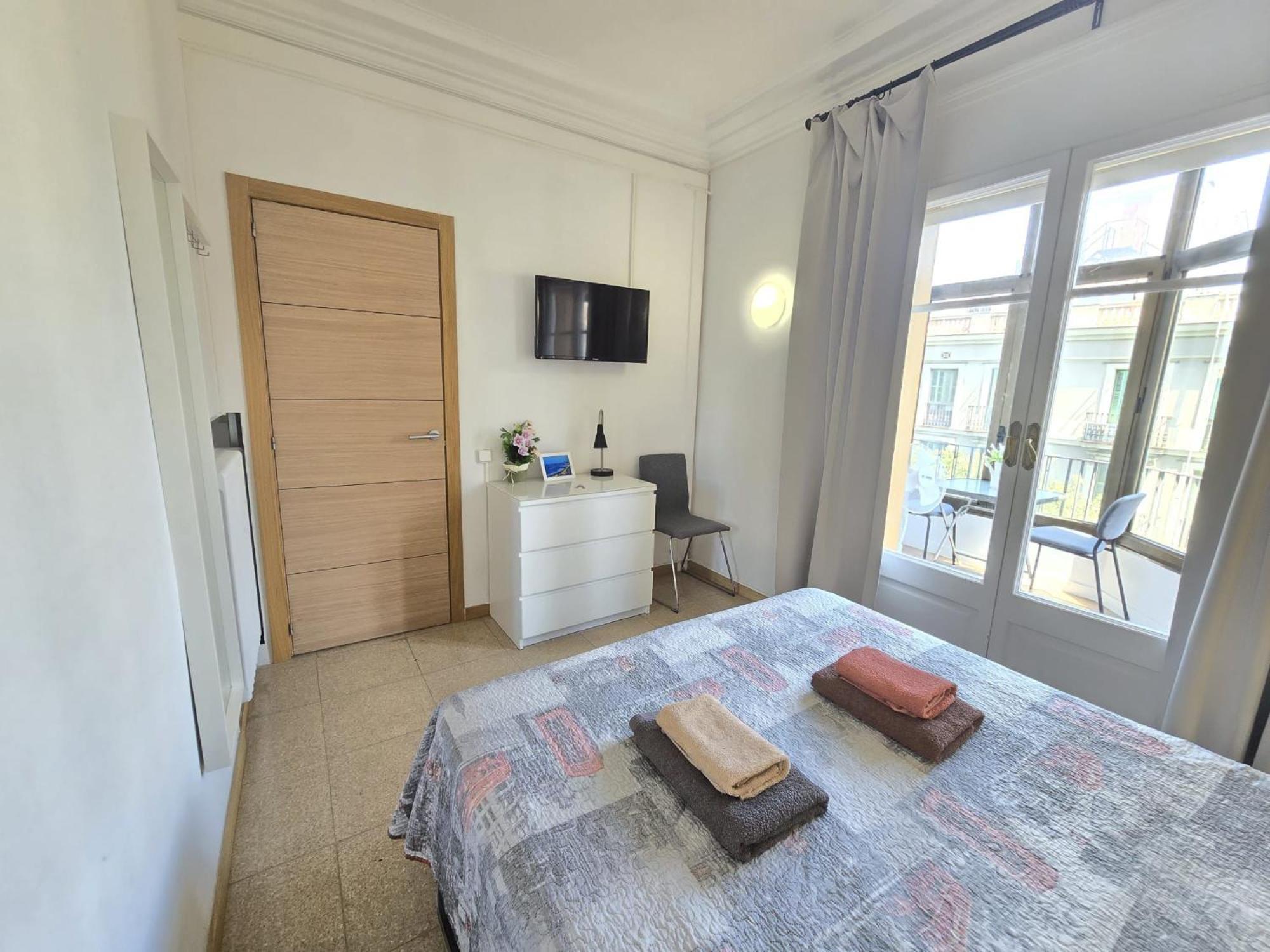 Alojamiento Nuevo Balmes Barcelona Exterior photo